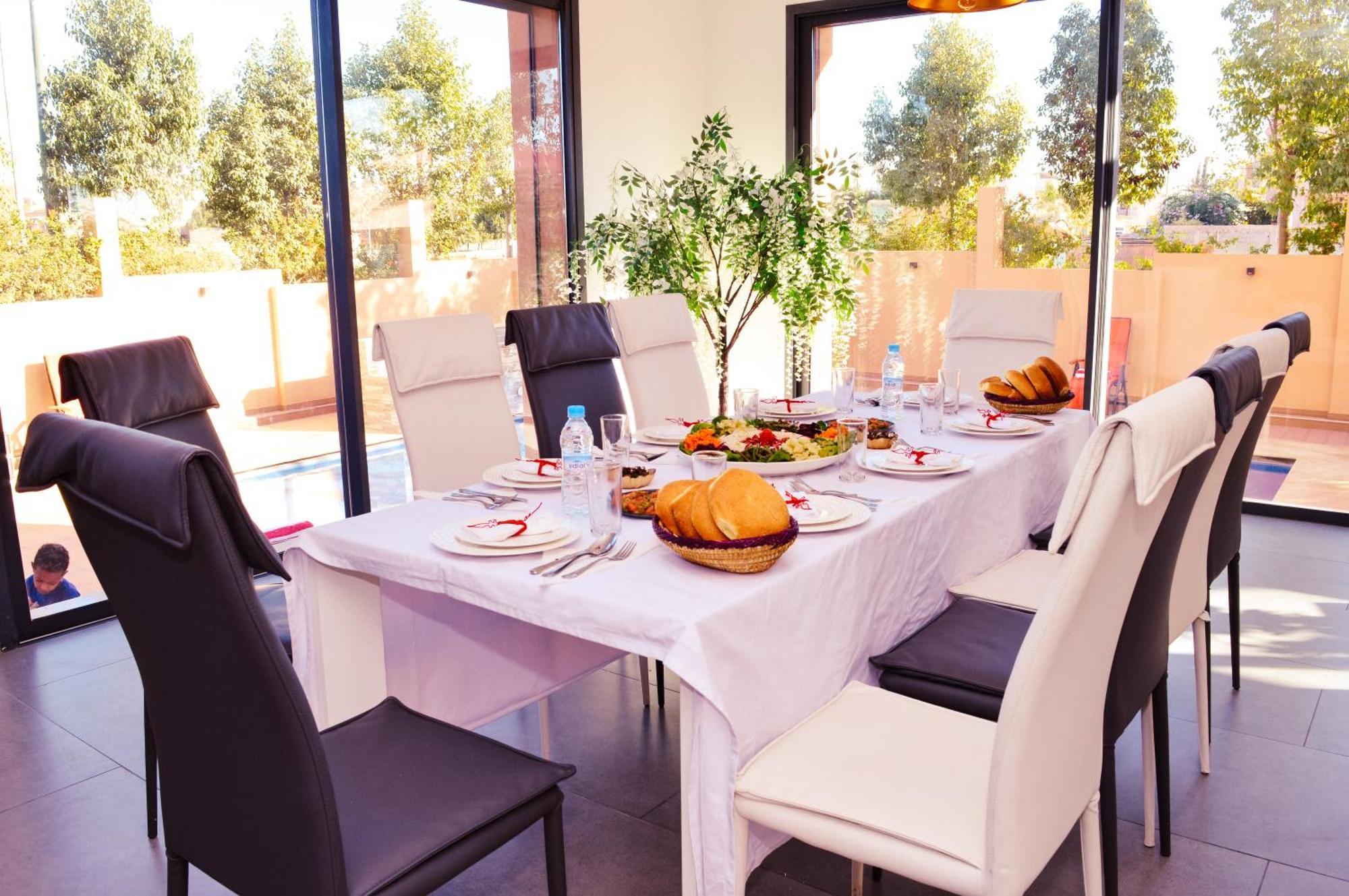 Arabic House Pool & Marrakesh