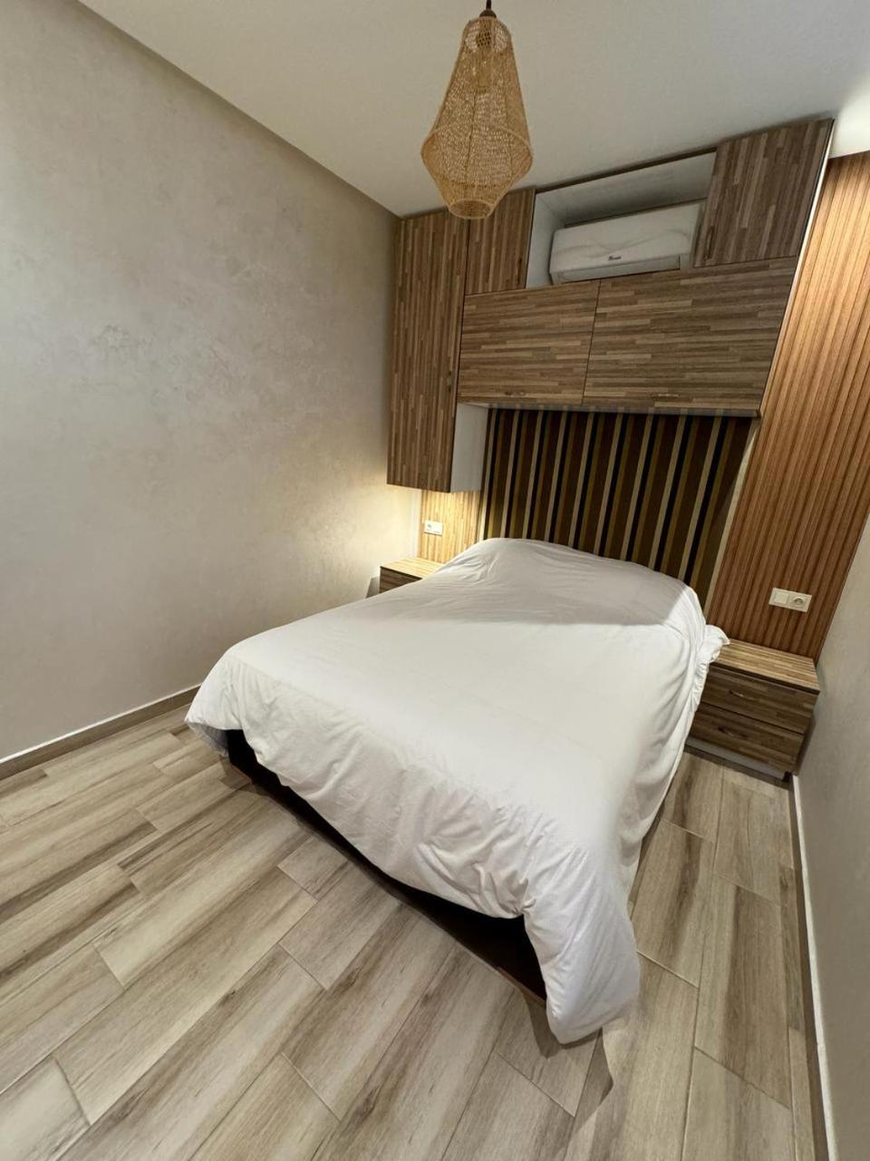 4 Flowers Apartment *