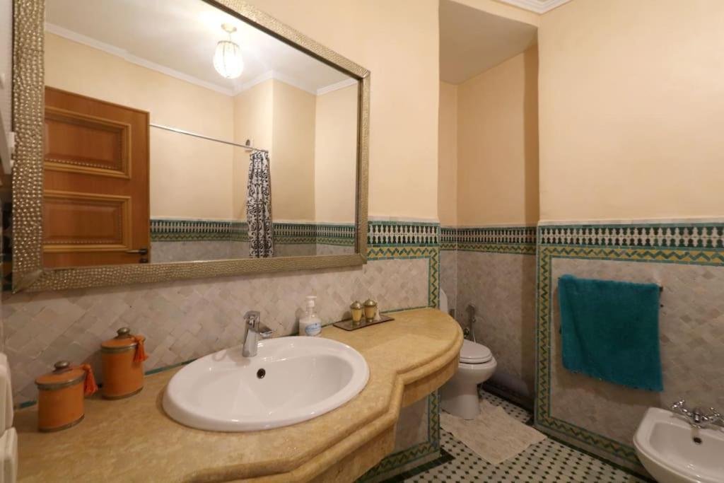 Typical Large Appt In Gueliz With View Appartement *