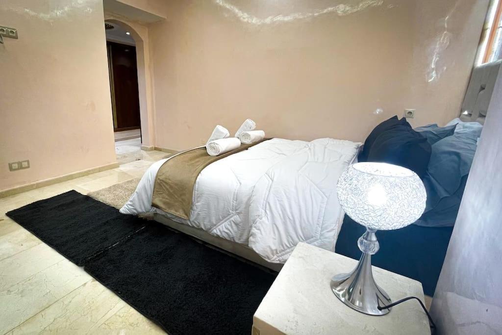 Apartment Luxury 3-bedrooms/terraces Gueliz Centre
