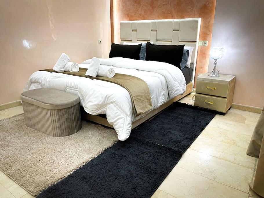 Apartment Luxury 3-bedrooms/terraces Gueliz Centre