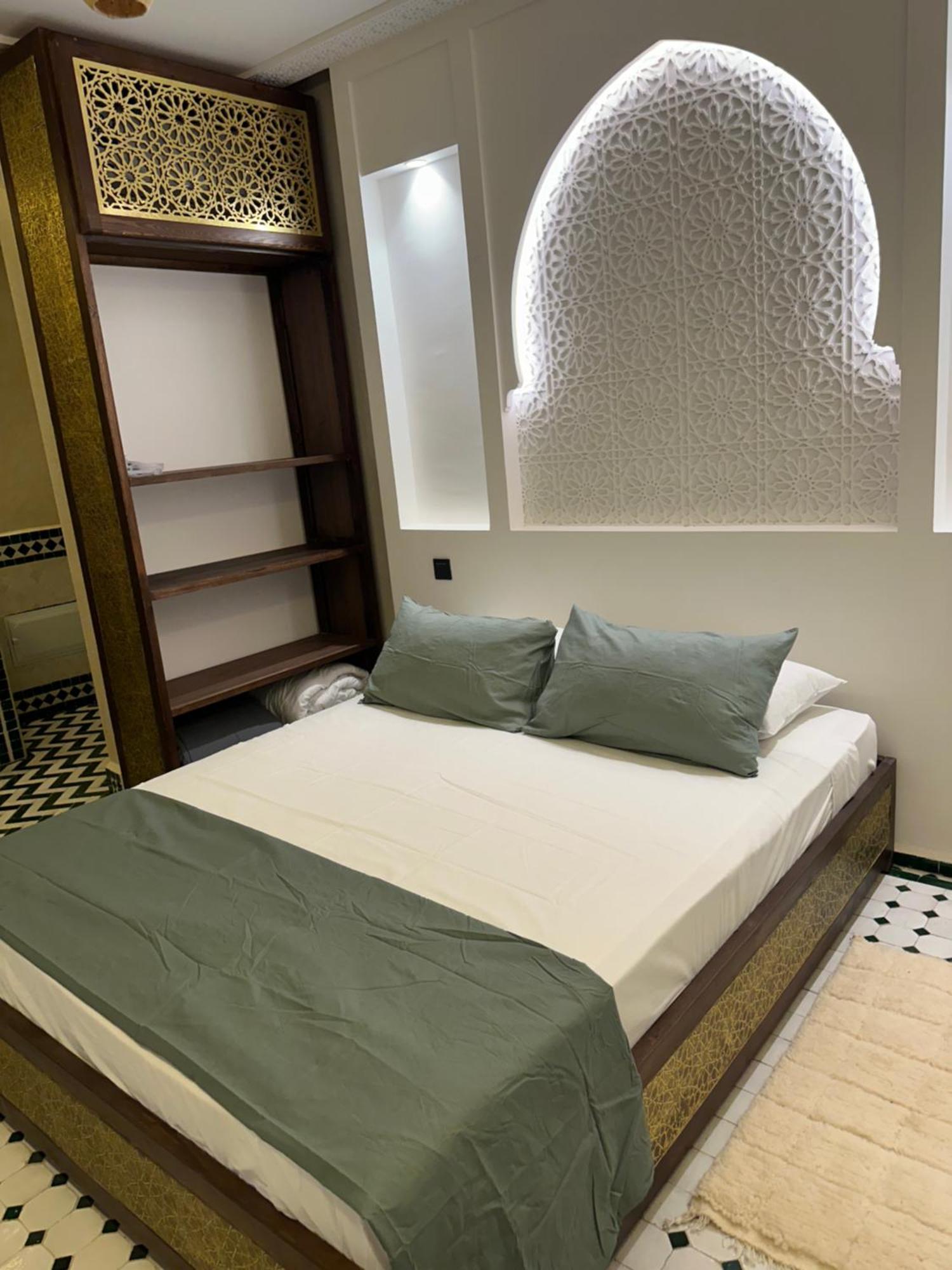 Guest house Ks & *