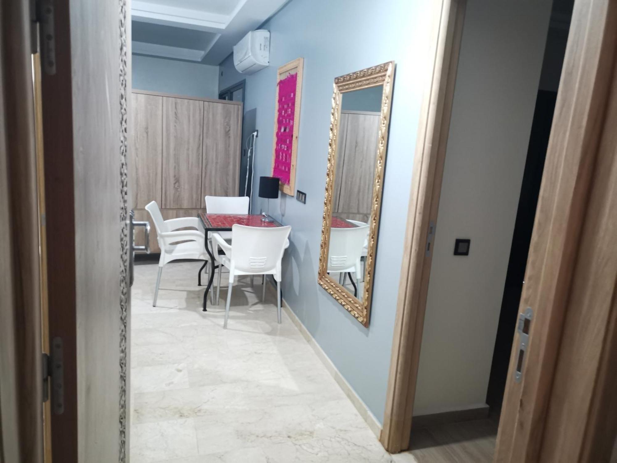 In Center Of Marrakech, Gorgeous Furnished And Sparking Flat In Geliz-majorelle Apartamento