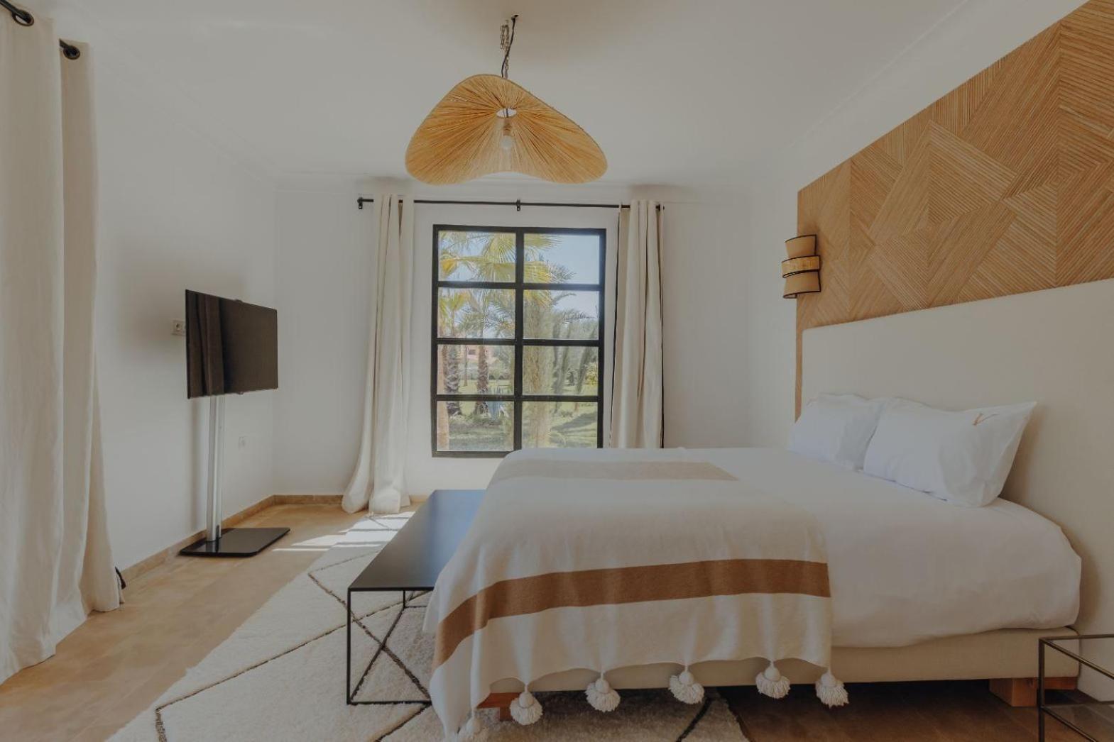 Vertigo Villa *