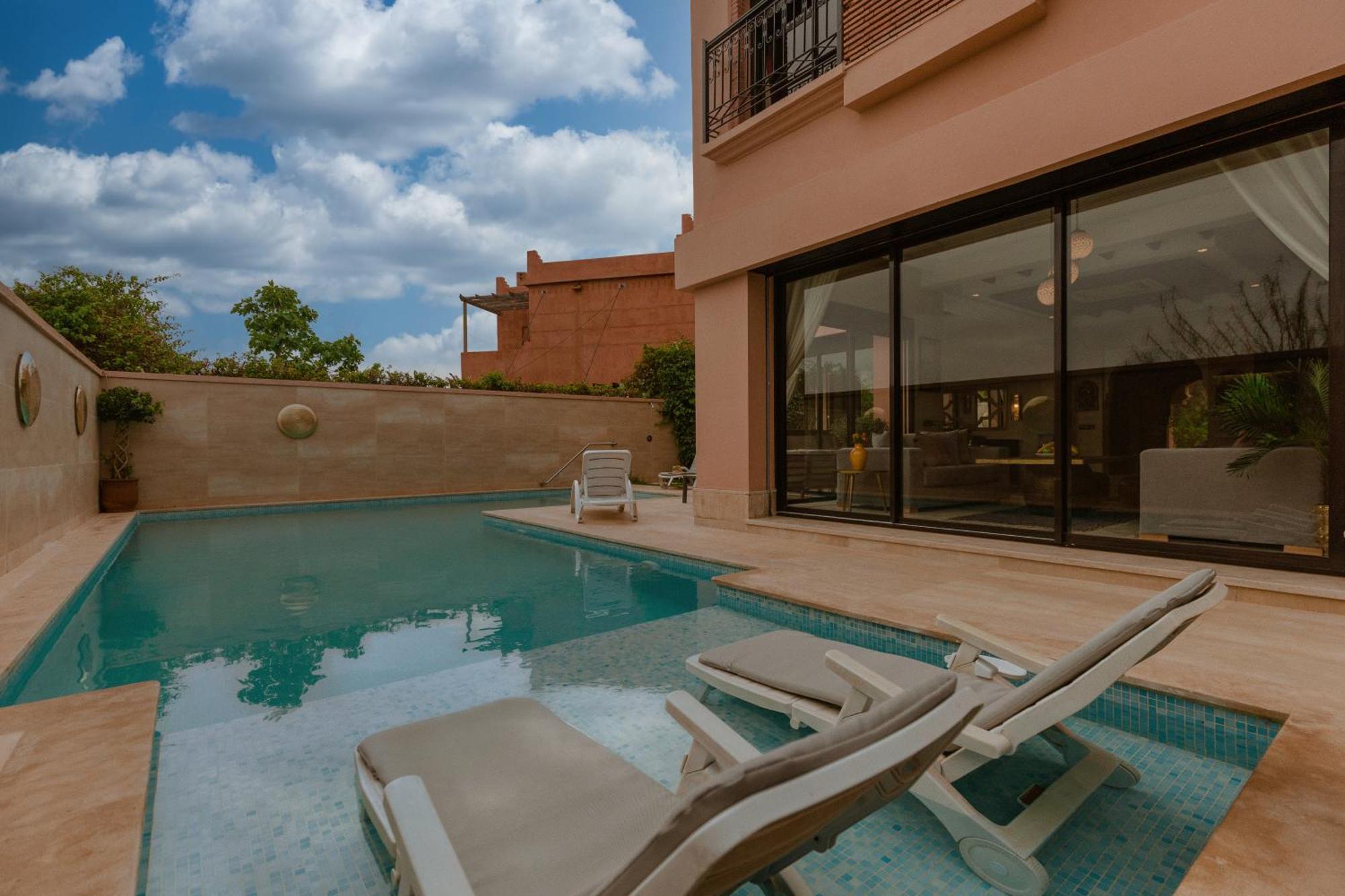 Nelya Villa