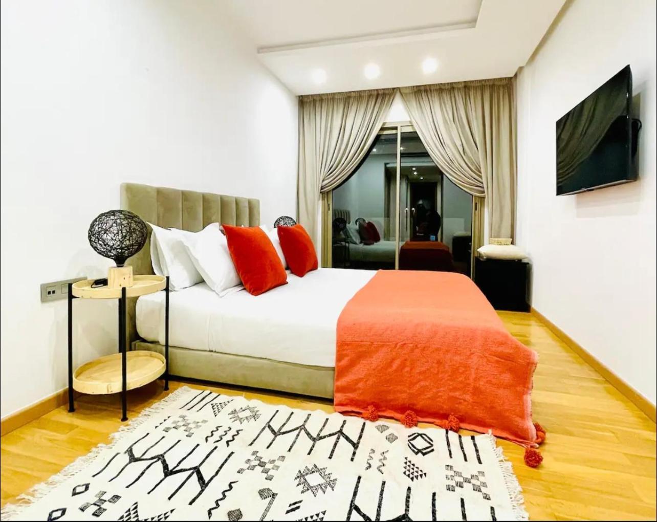 Apartment Luxueux Avec Vue Panoramique Sur L'atlas Au Centre De Marrakech