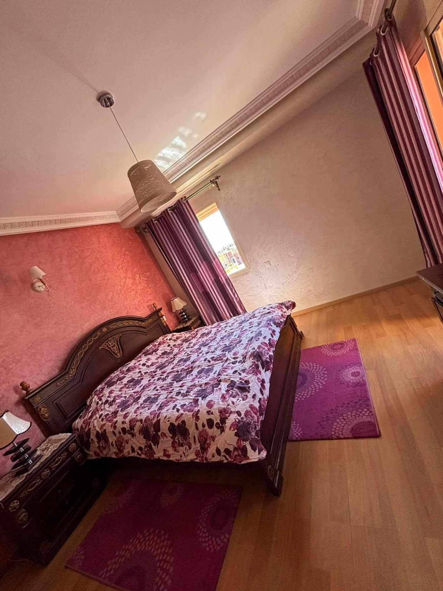 Luxury 10min Du Centre - 3piscines / 2salons + 2 Apartment