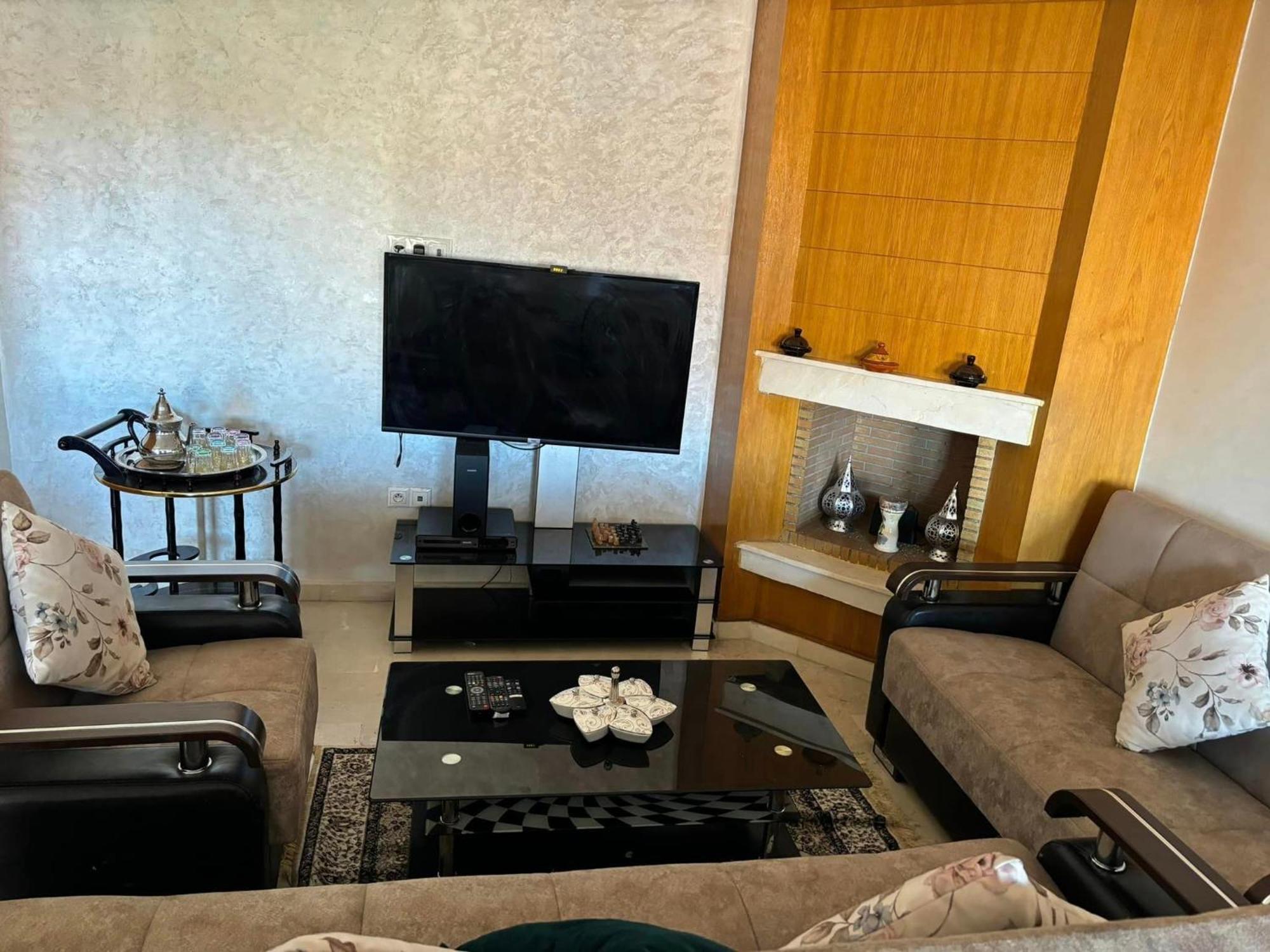 Luxury 10min Du Centre - 3piscines / 2salons + 2 Apartment *