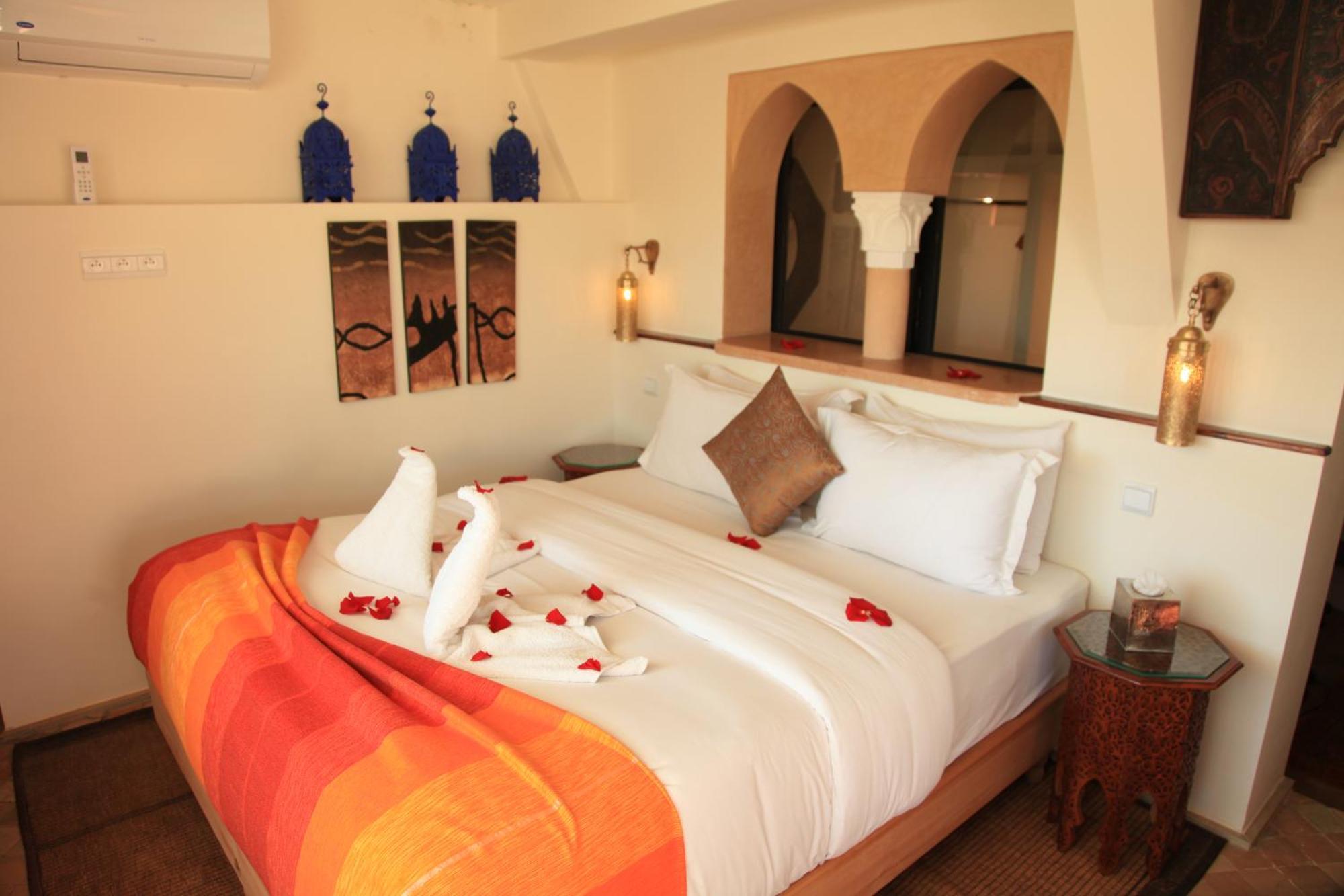 Palais Khum Riad 3*