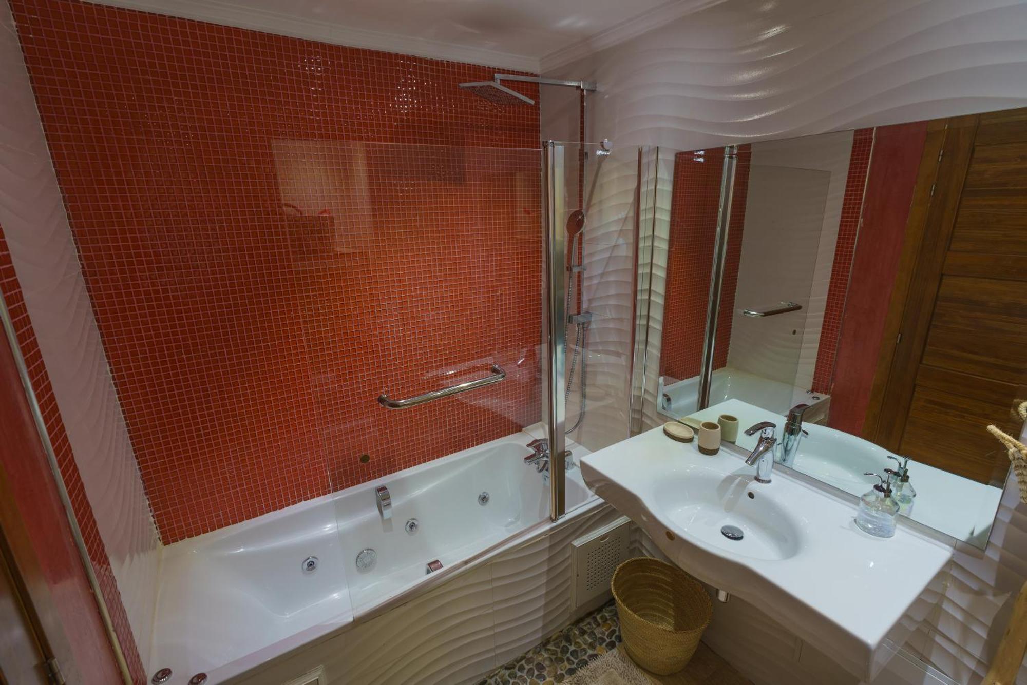 Luxueux 138 M2 Avec Piscine Apartment *