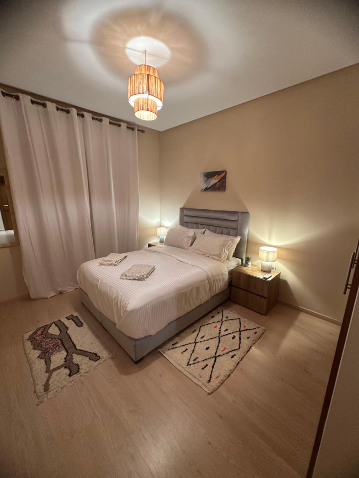 Prestigia Golf & Pool 2 Bedroom Luxury Comforts Apartment *