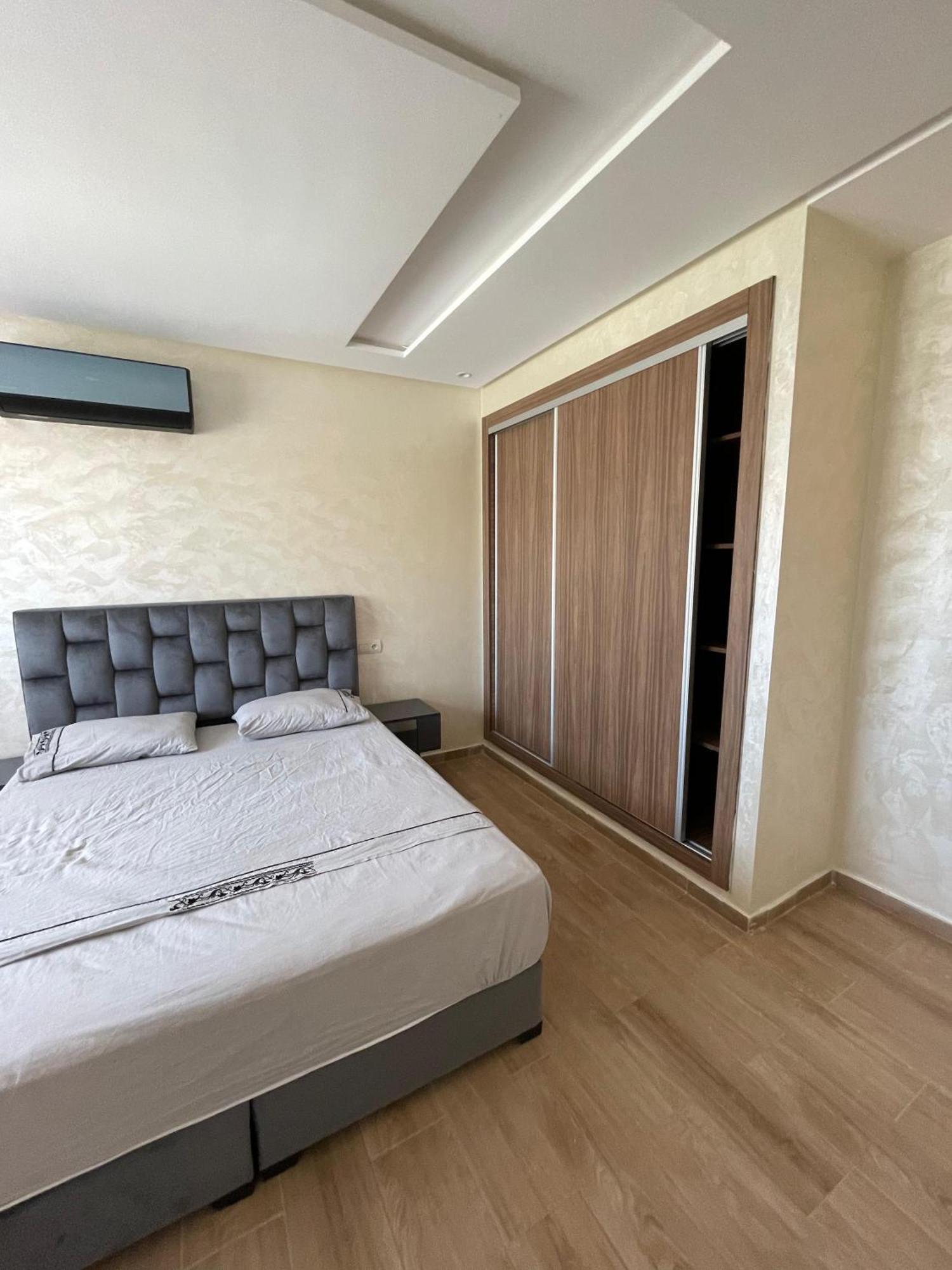 Apartamento Confortable Avec Piscine Interieur *