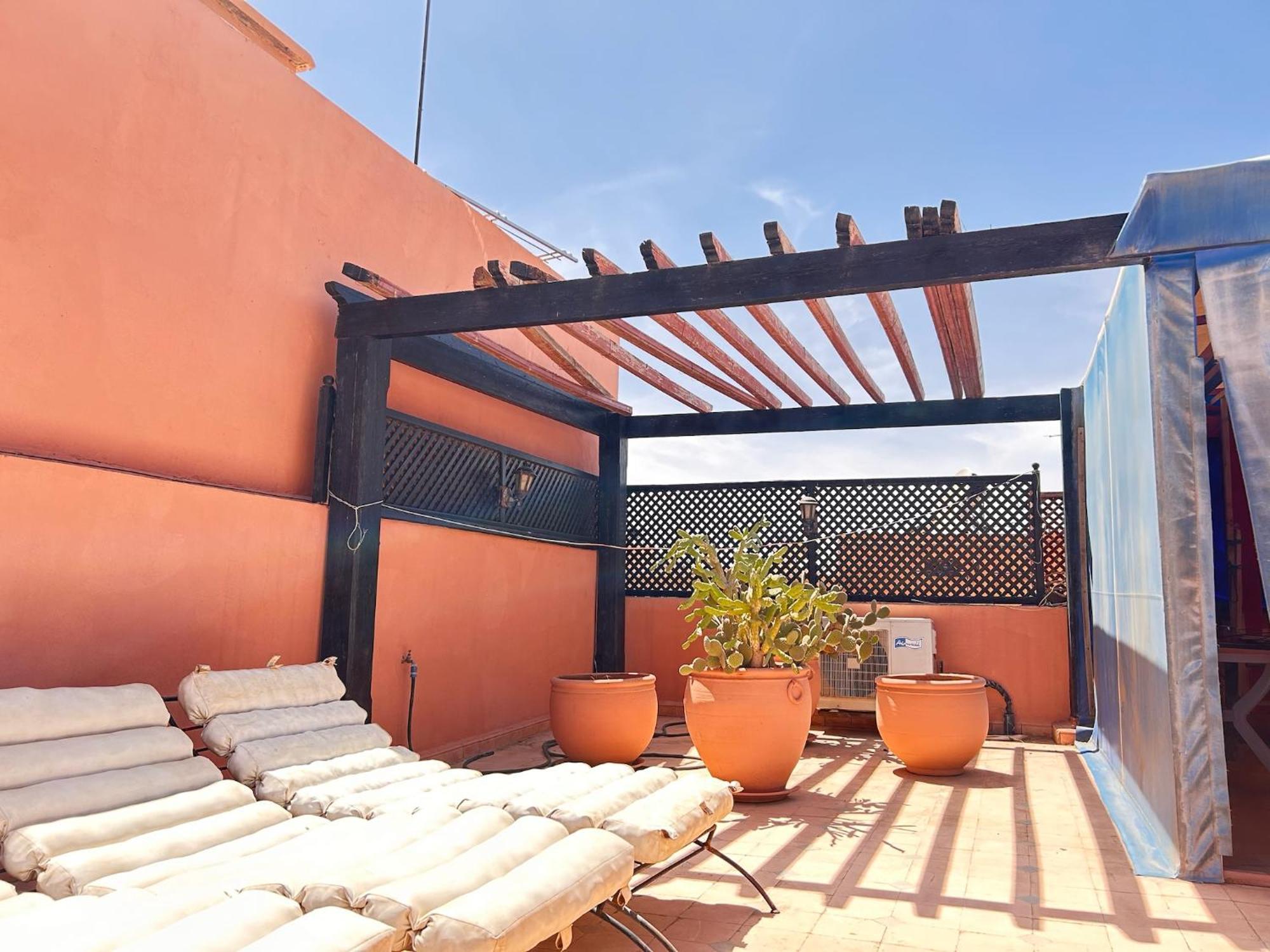 Villa Targa Piscine 10 Minutes Du Centre - Ark Realty *