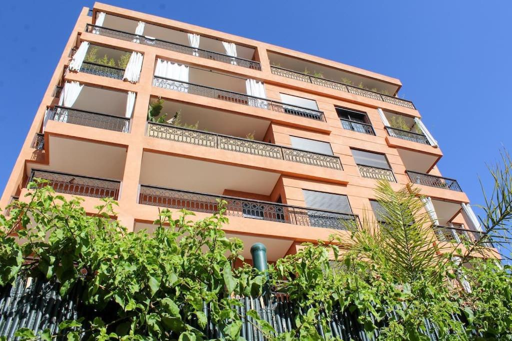 App. Traversant Au Gueliz + Piscine Sur Le Toit Apartment Marrakesh