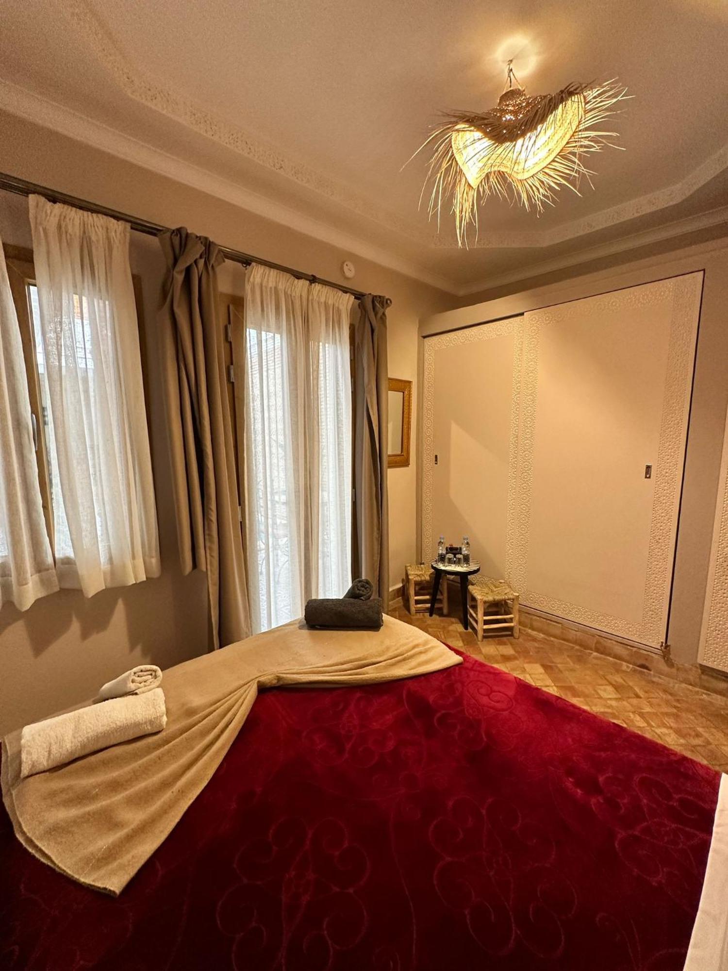 Safina Guest house