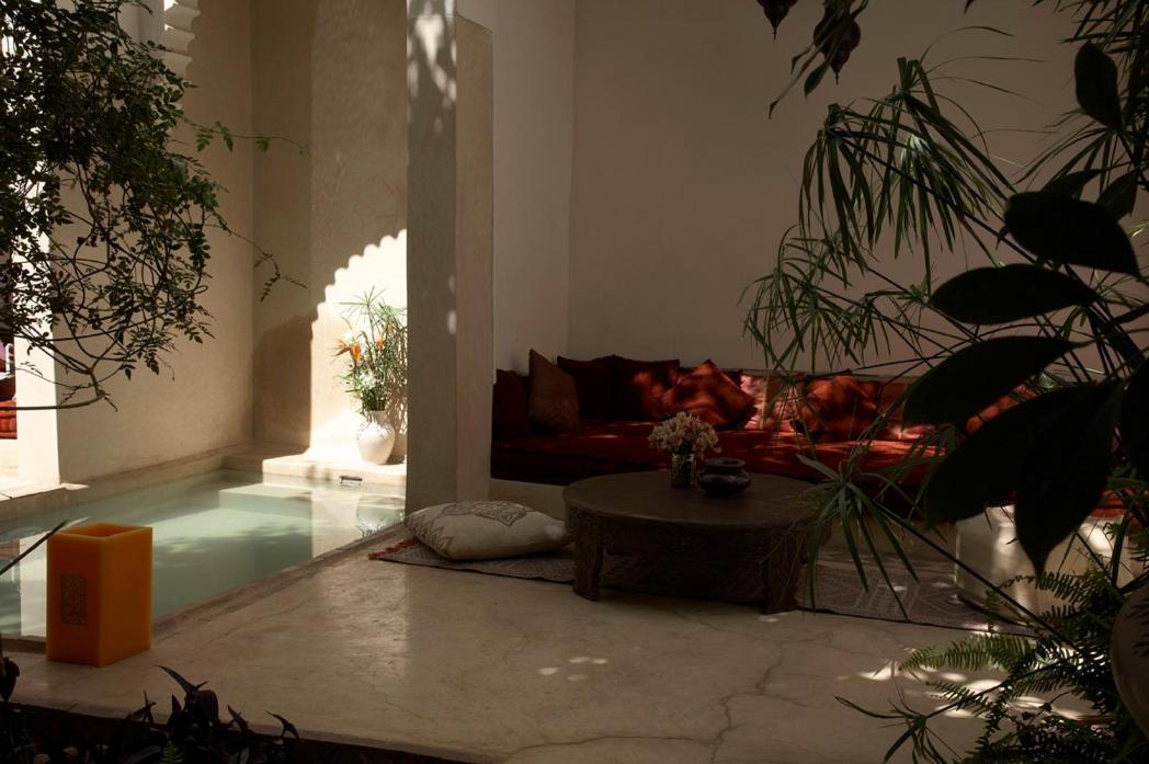 Riad Davia