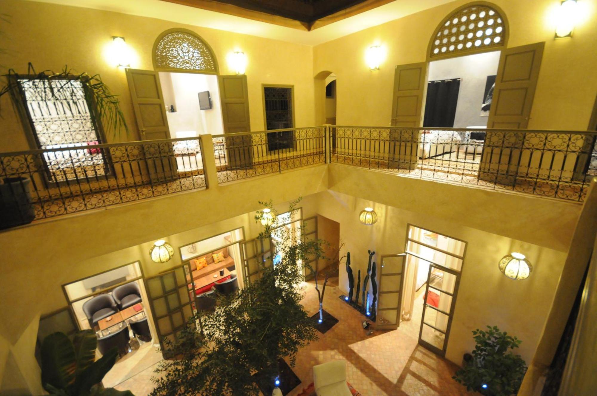 Vendome &