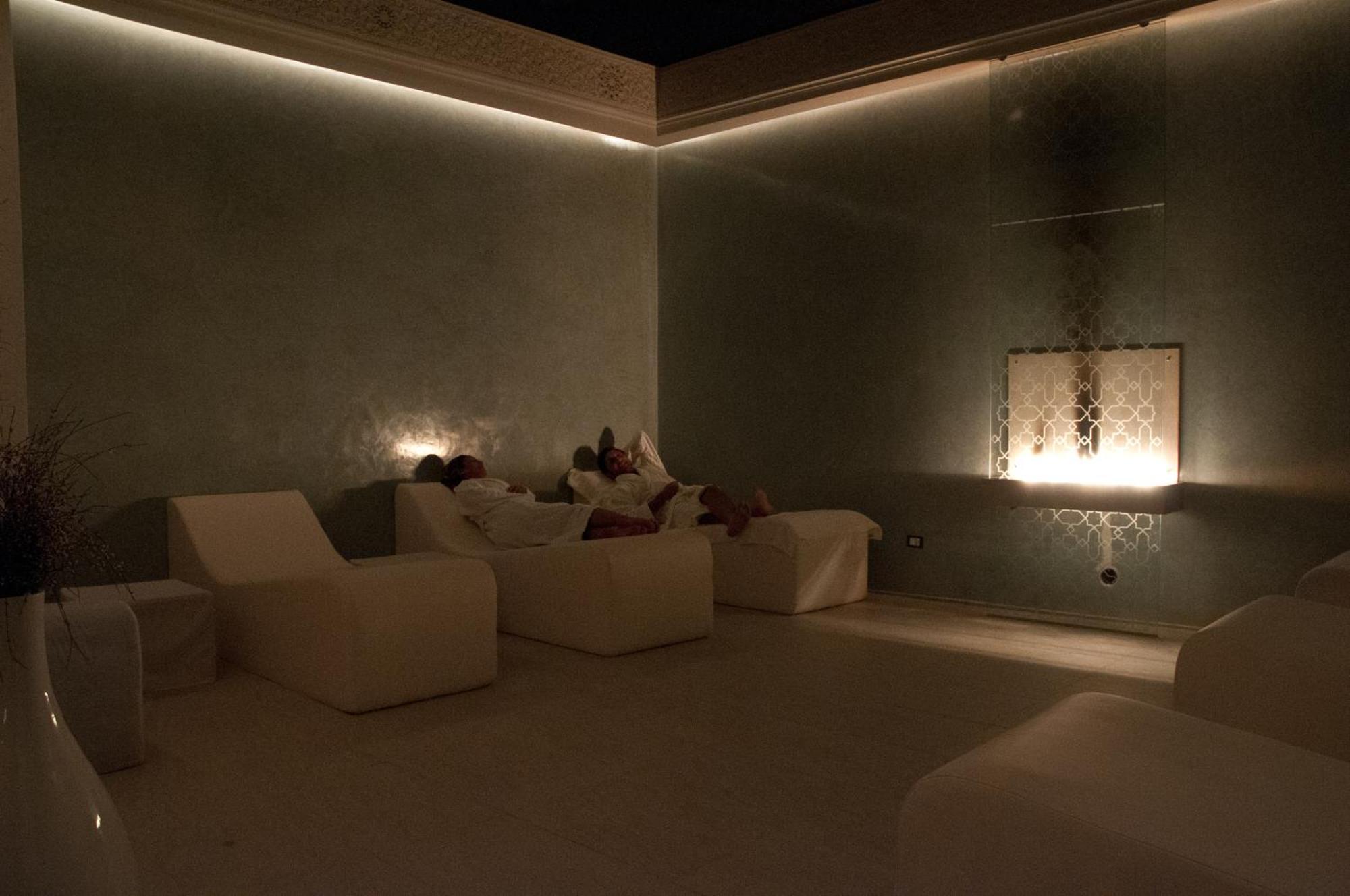 Riad Nashira & 5*