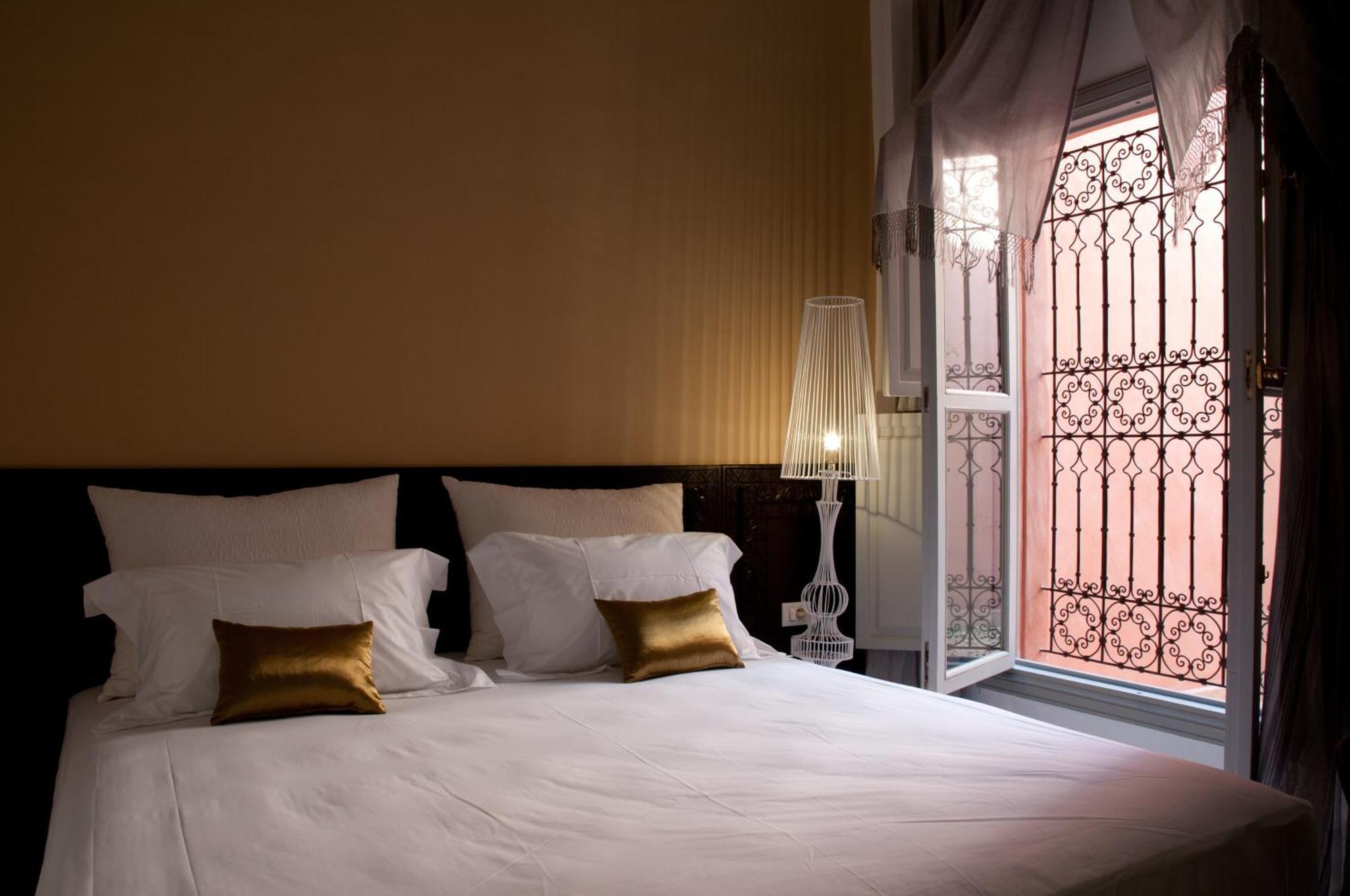 Riad Nashira & 5*