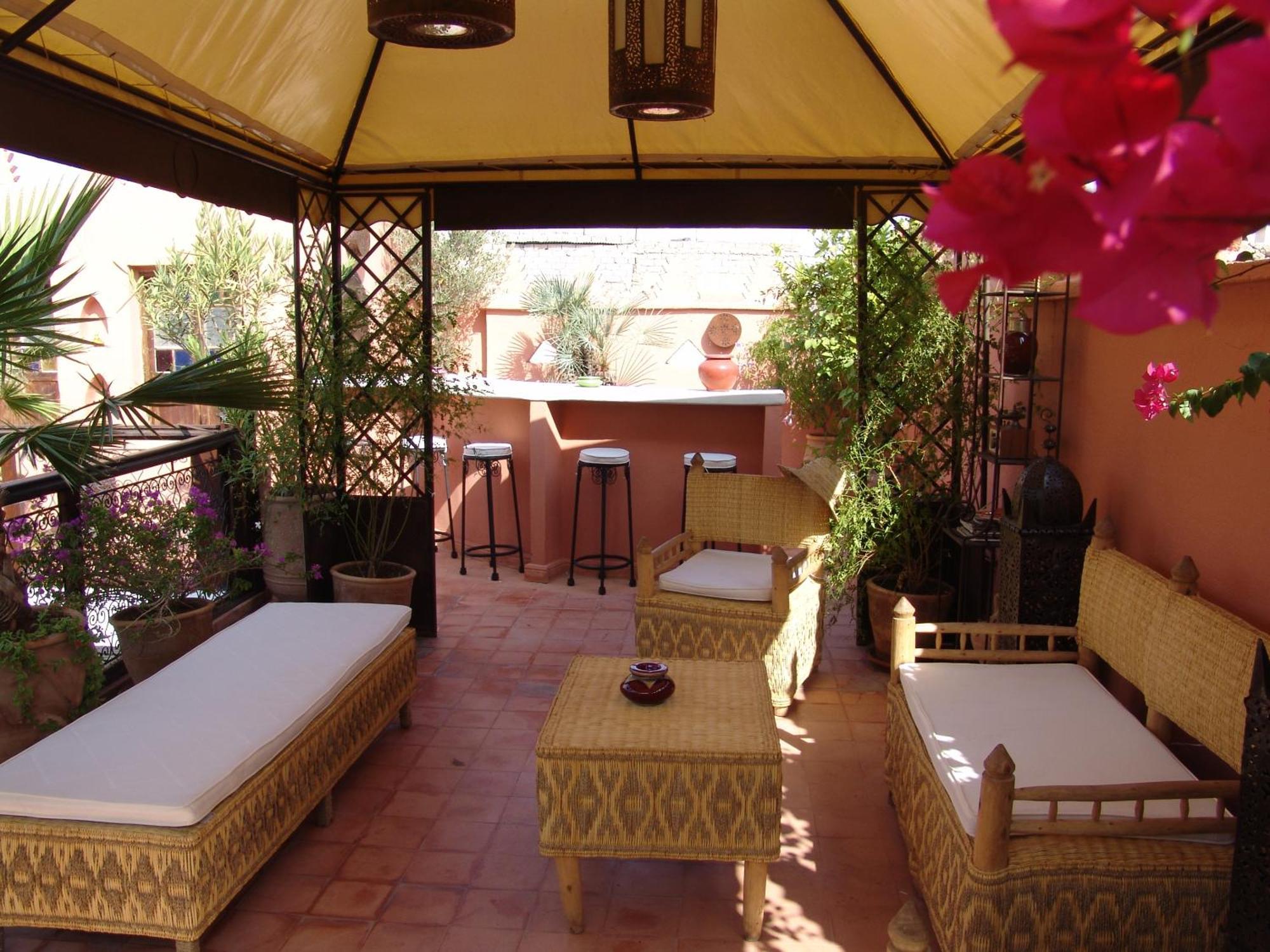 Riad Les Nuits De Marrakech 5*
