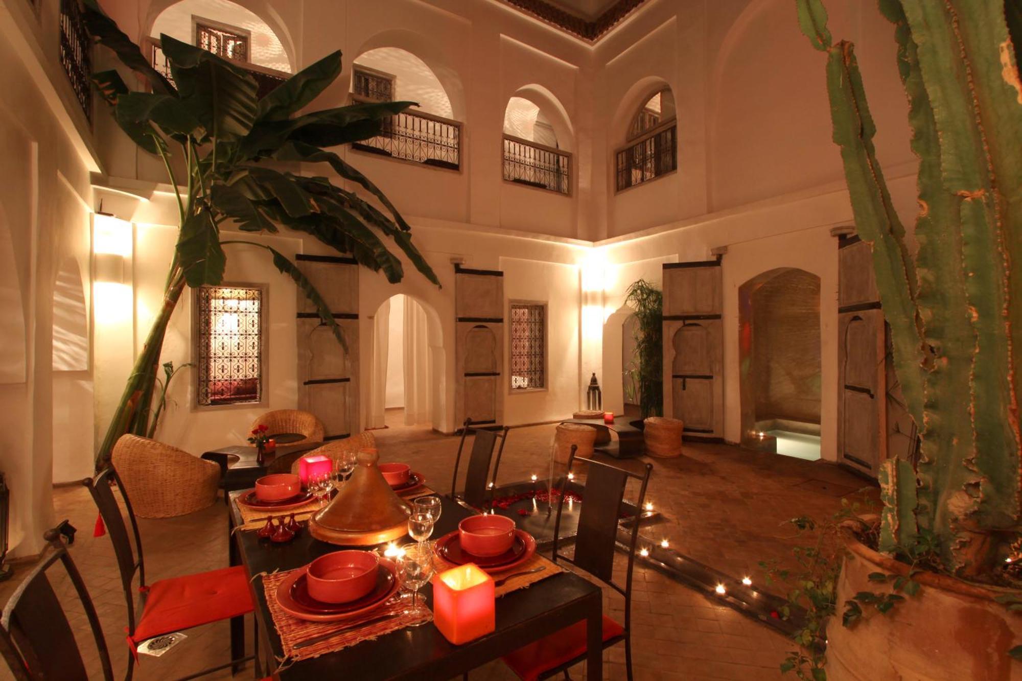 Riad O2