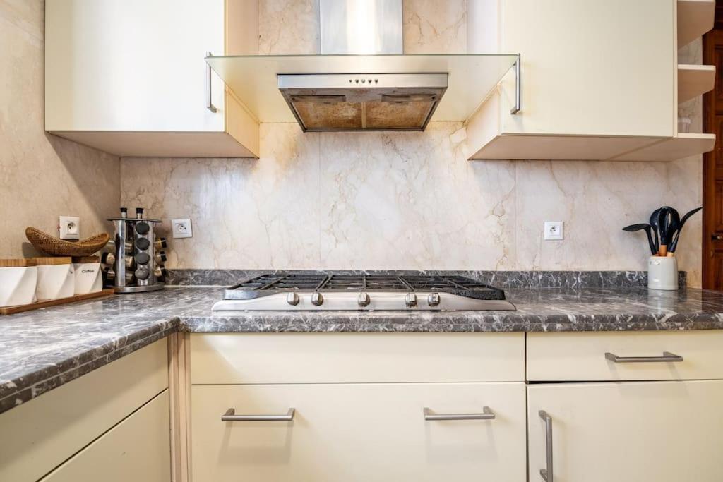 Pousada Sur Le Golf De La Palmeraie With Cooker And Butler Included