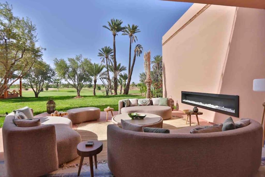 Sur Le Golf De La Palmeraie With Cooker And Butler Included Marraquexe