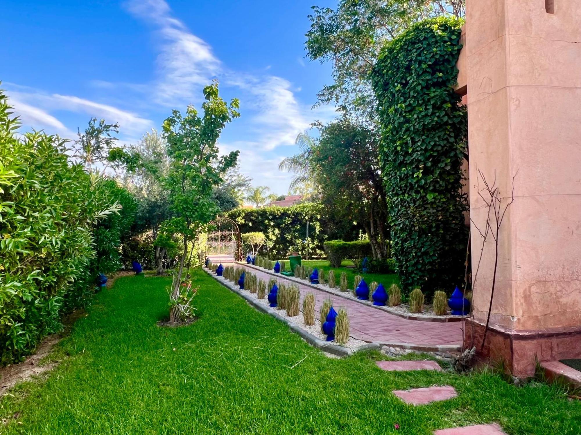 Villa Entire With Private Pool In Marrakech *