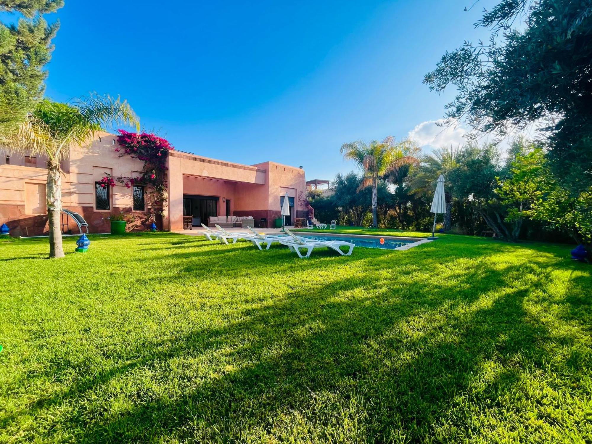 Entire With Private Pool In Marrakech