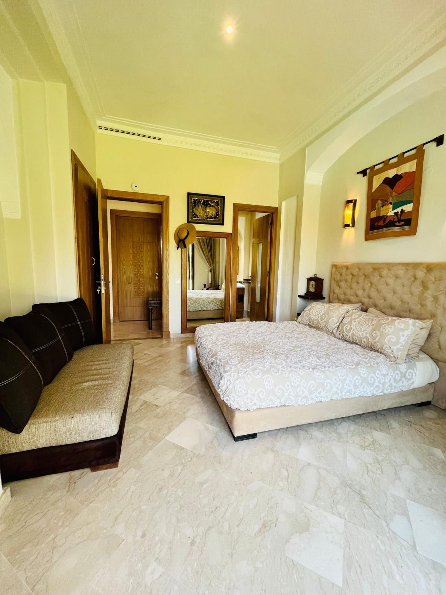 Entire With Private Pool In Marrakech