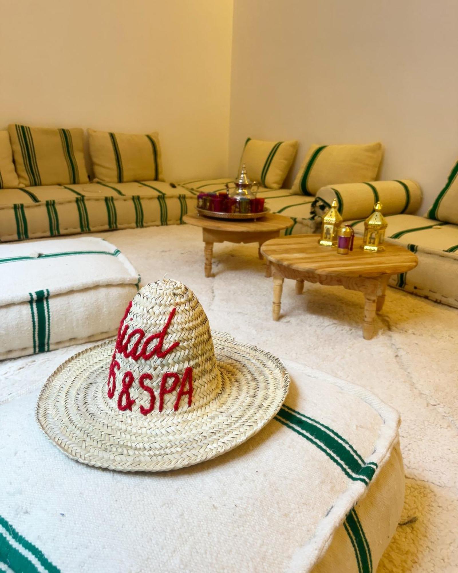Guest house Ks & *