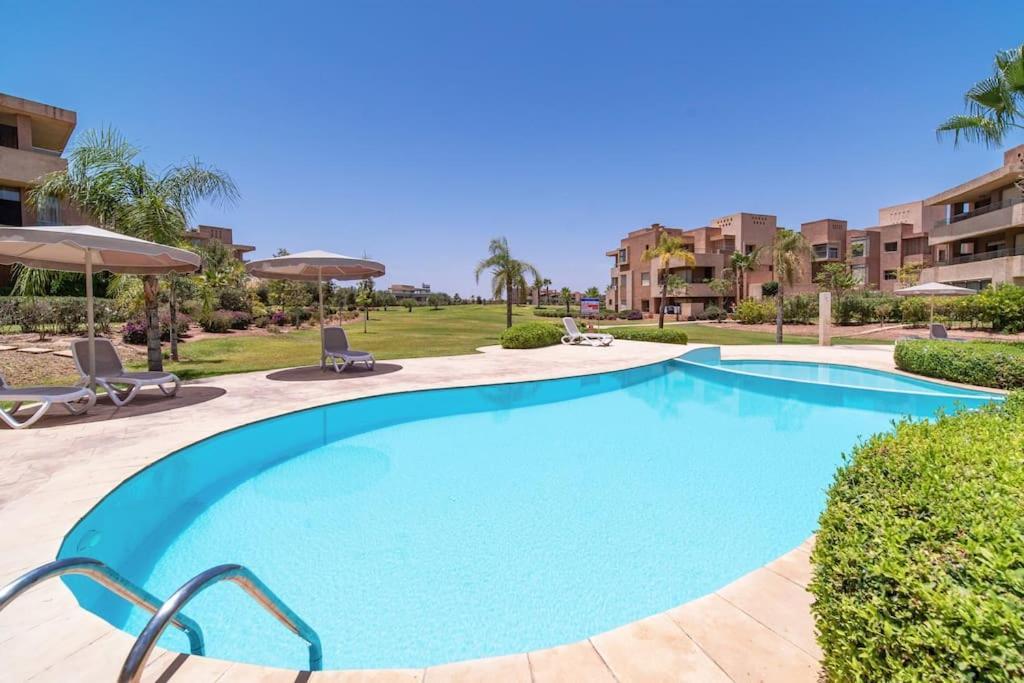 Apartment Fantastic - Pool Front *