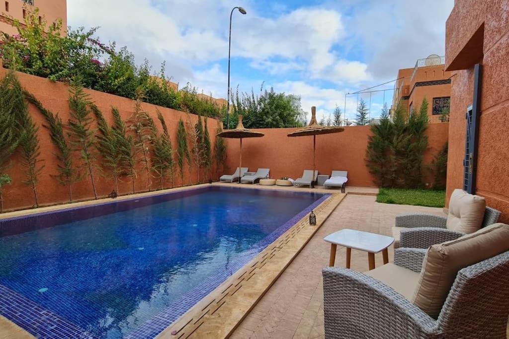 Belle Duplex Avec Piscine