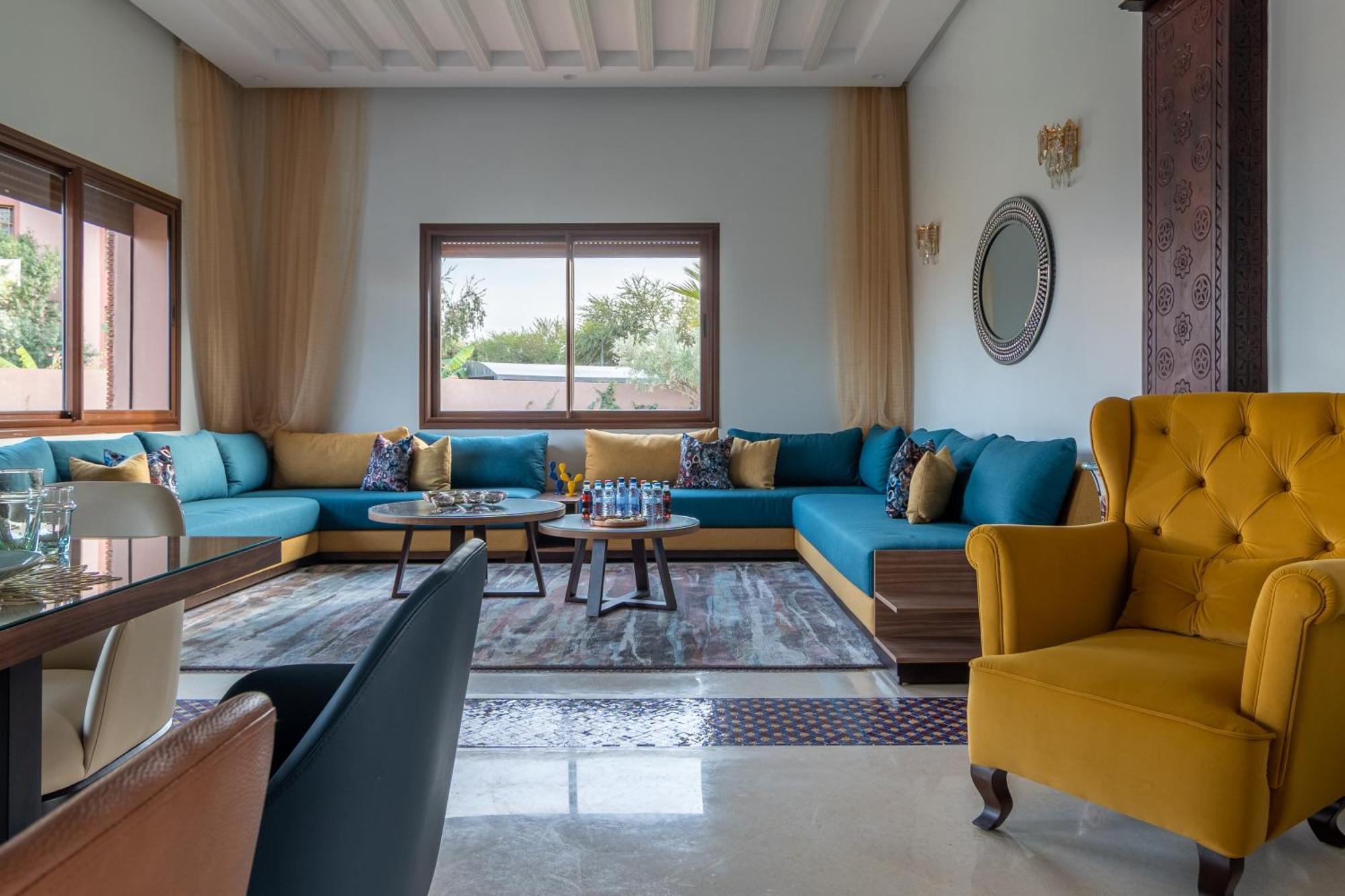 Konouz Palace Villa *