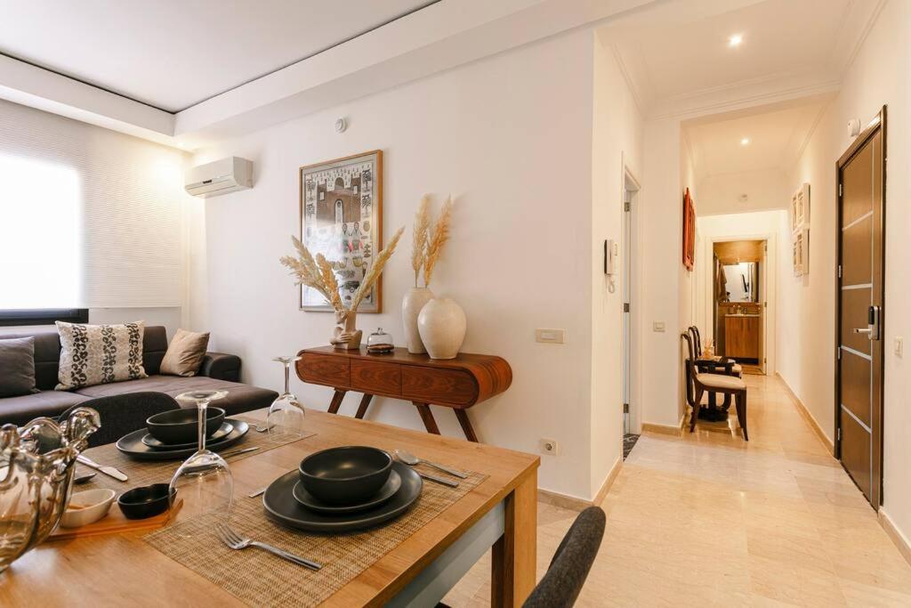 Sculpted Serenity - Marrakech Centre Apartment *
