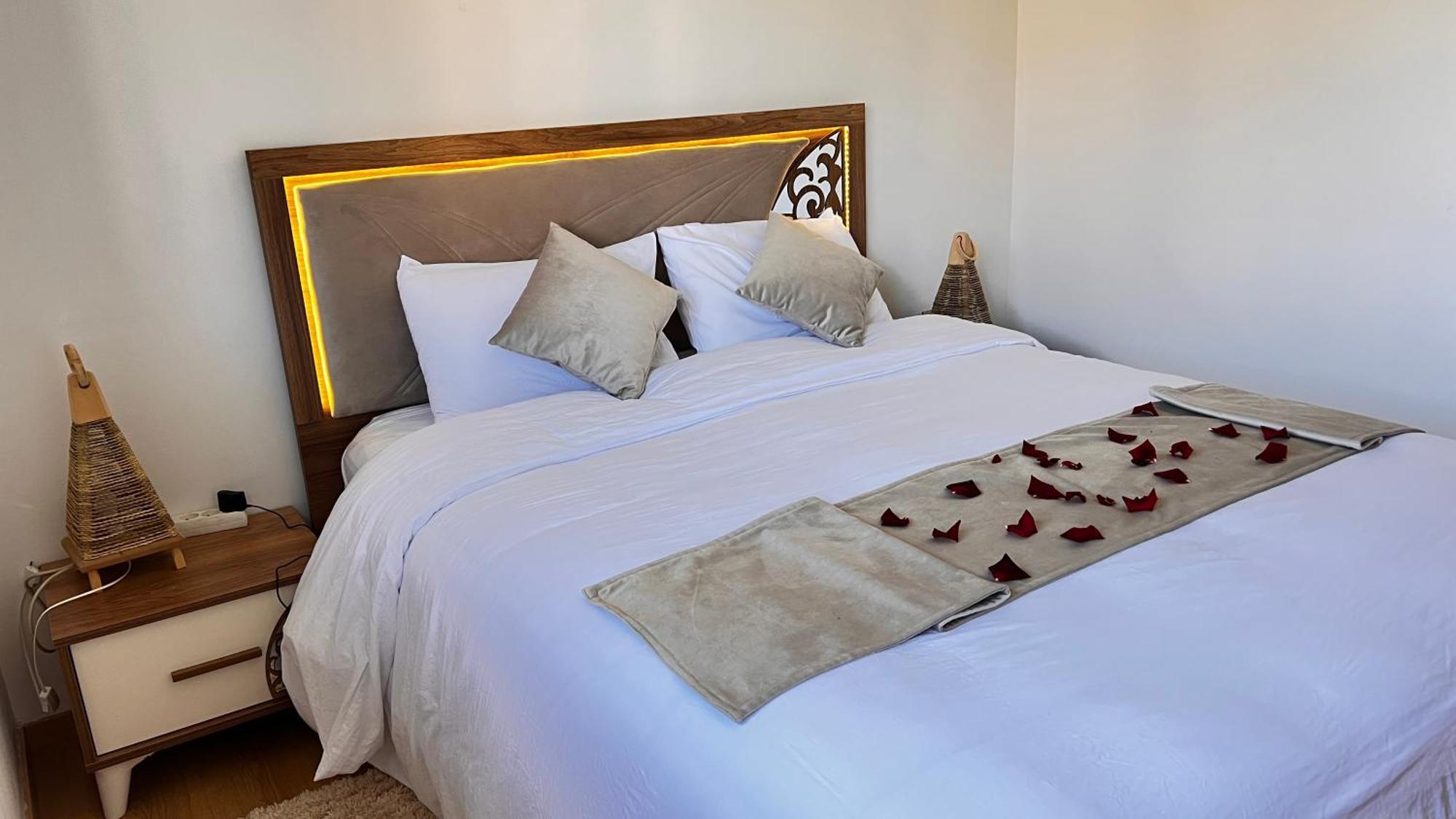 Apartment Mini-villa Situee Dans Prestigia A Marrakech, Avec Vue Sur La Piscine Et Le Golf Securite 24h Sur 24 Et Proximite Ideale De L Aeroport 5 Minutes C Est Parfaite Pour Des *