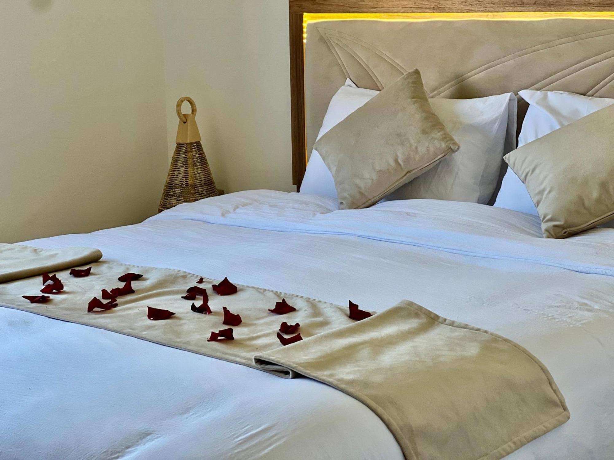 Apartment Mini-villa Situee Dans Prestigia A Marrakech, Avec Vue Sur La Piscine Et Le Golf Securite 24h Sur 24 Et Proximite Ideale De L Aeroport 5 Minutes C Est Parfaite Pour Des Marrakesh
