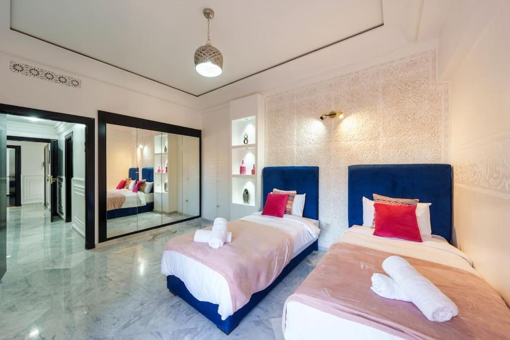 Luxury Place M Avenue Apartamento