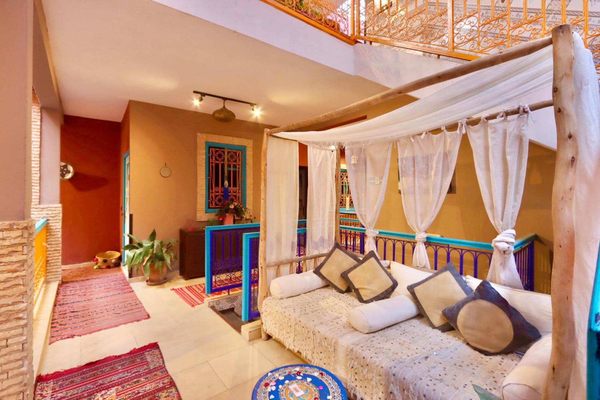Luzia Couette-café Marrakesh