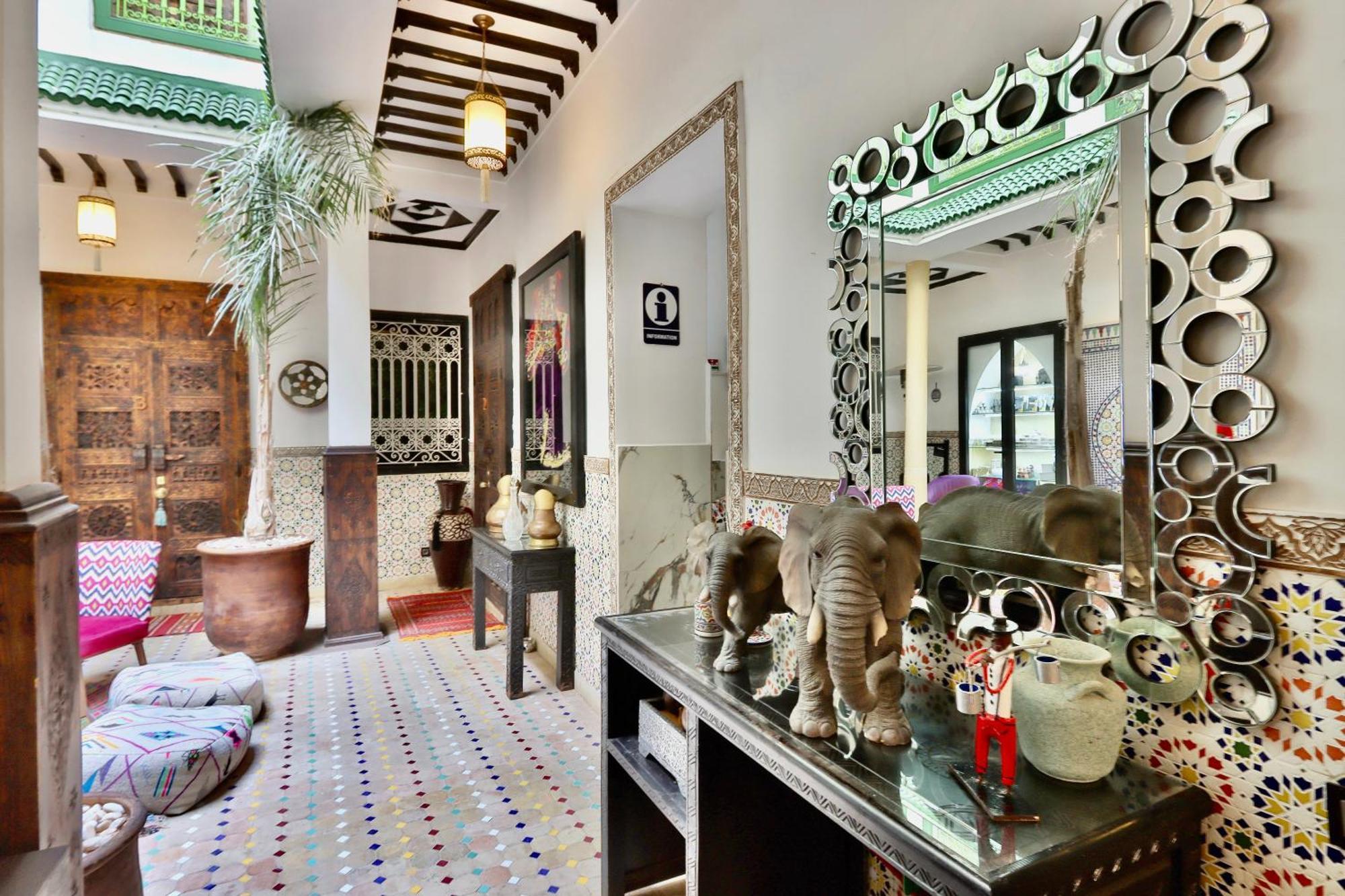 Luzia Couette-café 4*