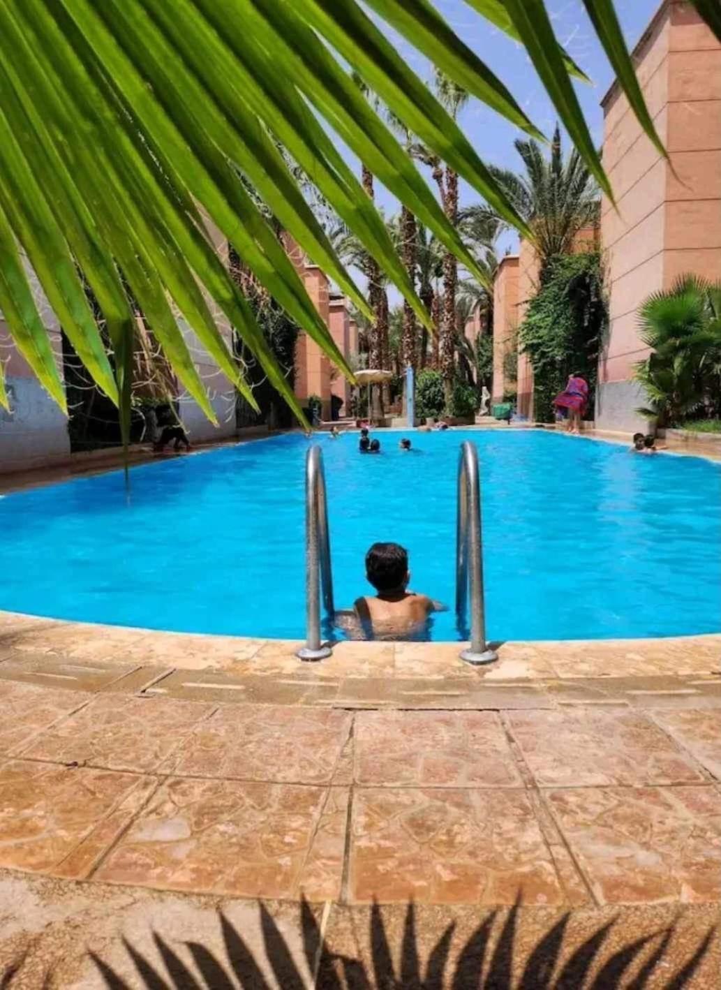 Dans Avec Piscine Marraquexe