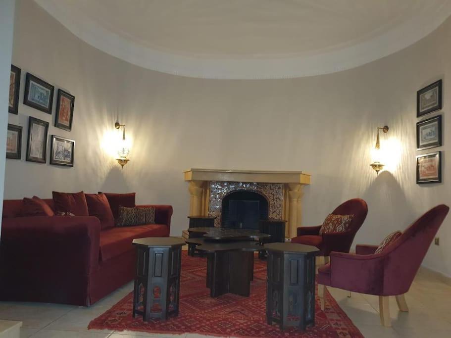 Pour 14 Personnes Villa