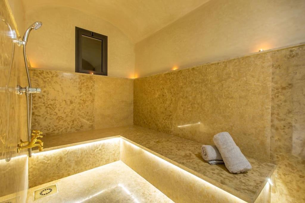 Kassia , Jacuzzi, Hamman, Jeux… * Marraquexe