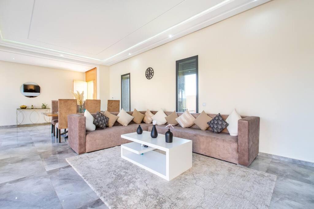 Kassia , Jacuzzi, Hamman, Jeux… Pousada
