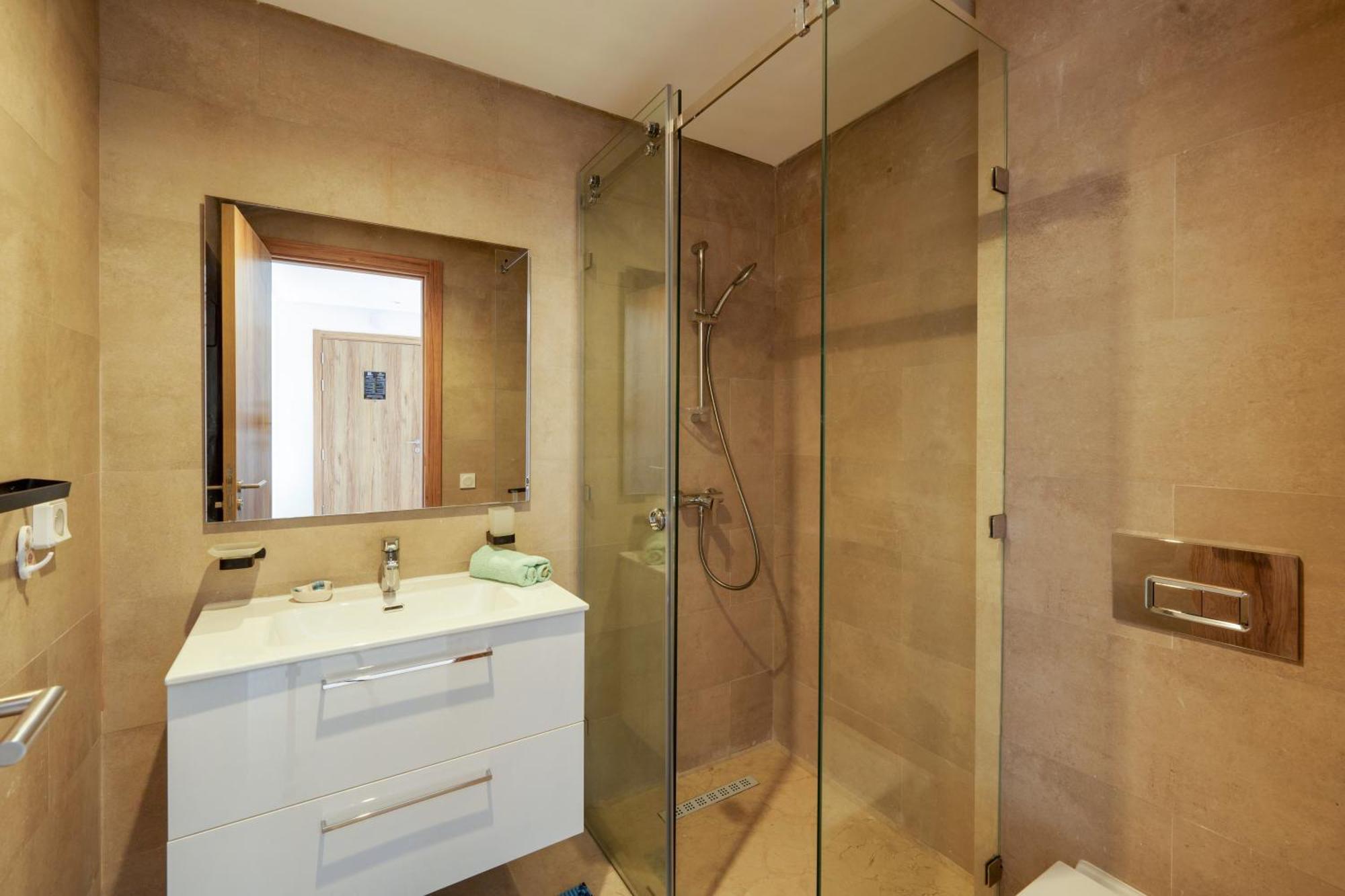 Apartment Azure Haven A Contemporary Retreat With A Luxury