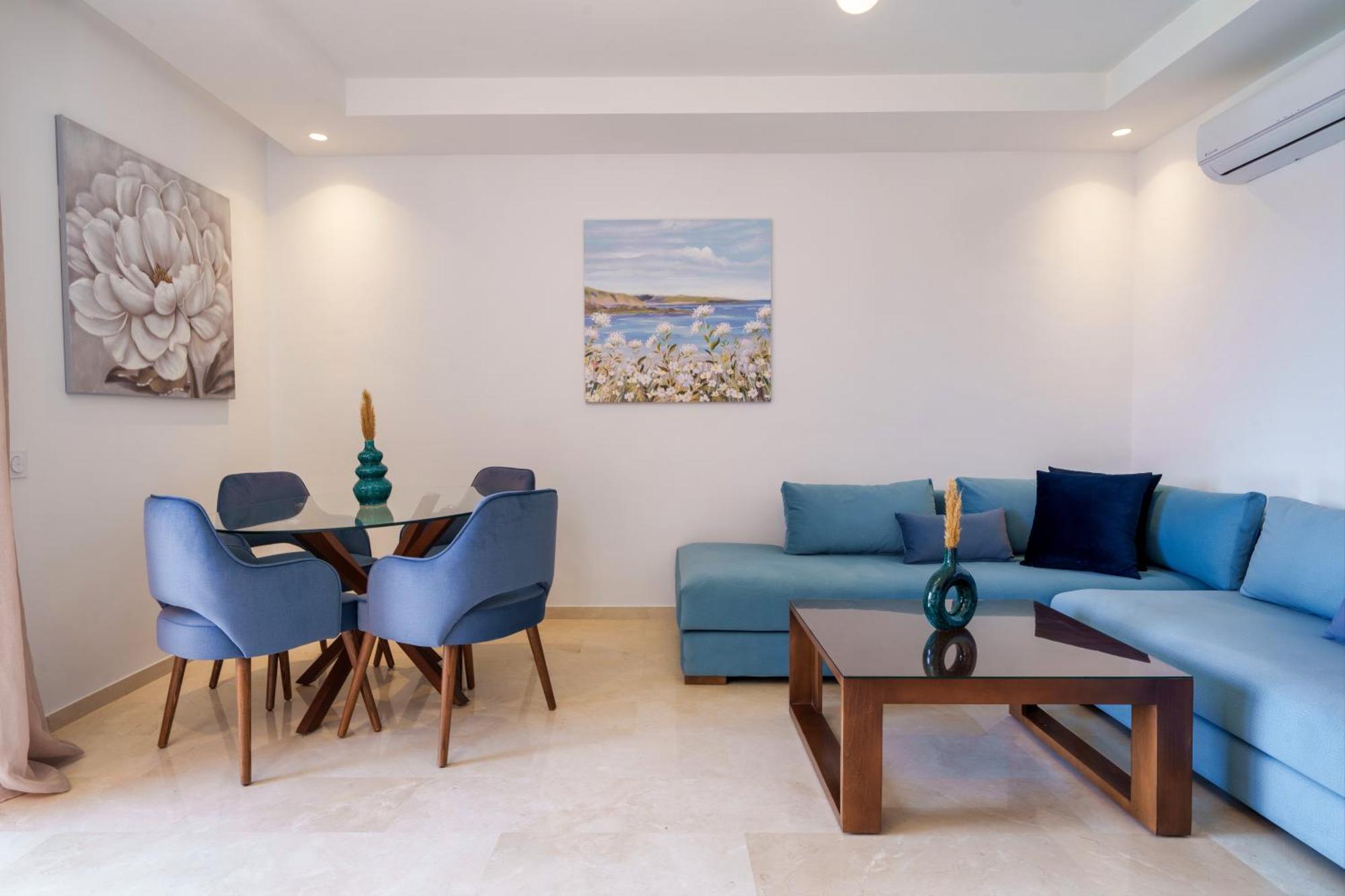 Apartment Azure Haven A Contemporary Retreat With A Luxury