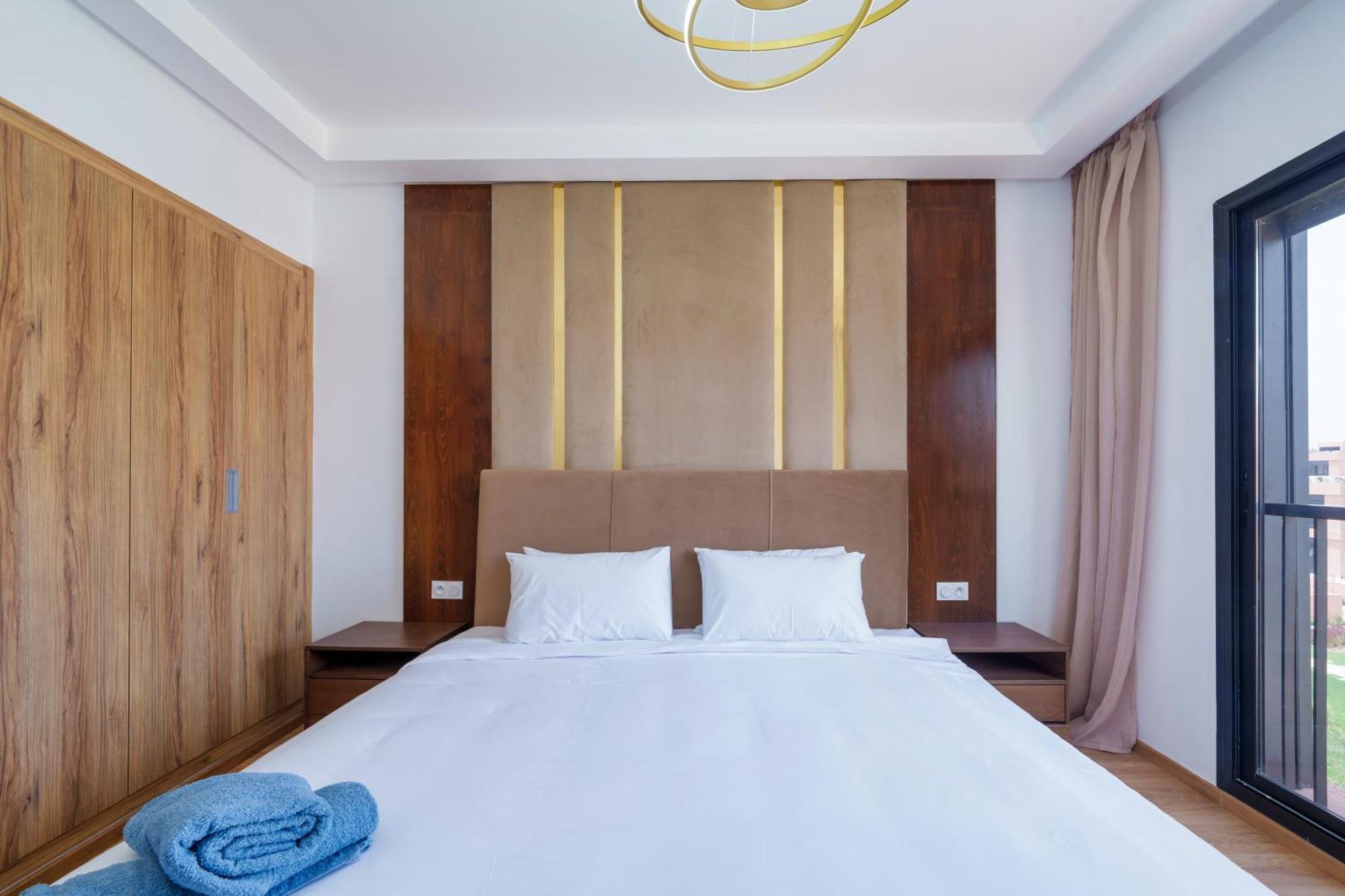 Apartment Azure Haven A Contemporary Retreat With A Luxury *