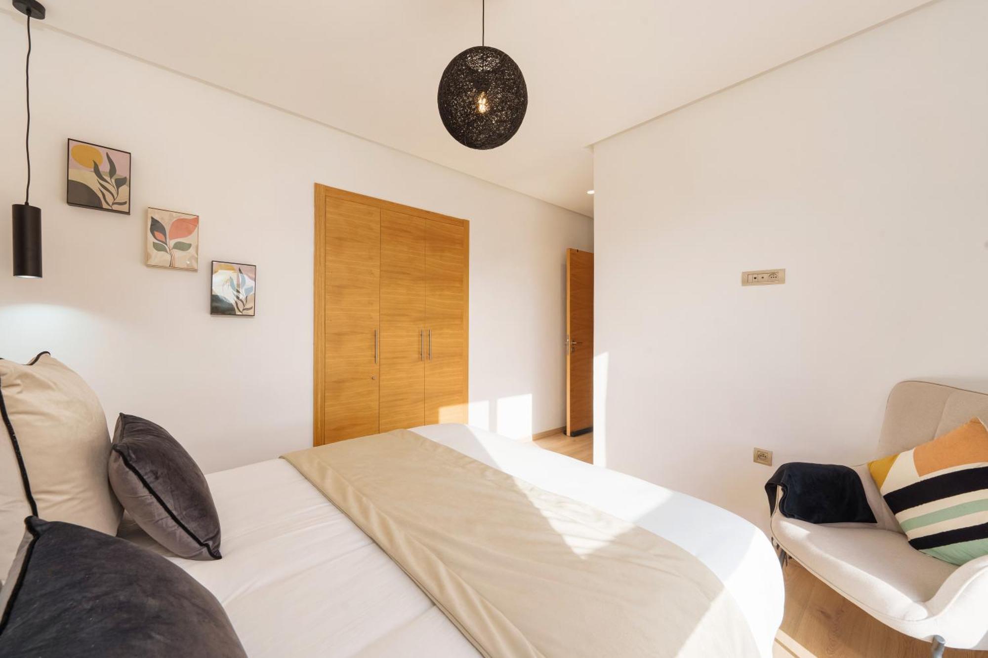 Apartment View Pool - 3 - Optical Fiber