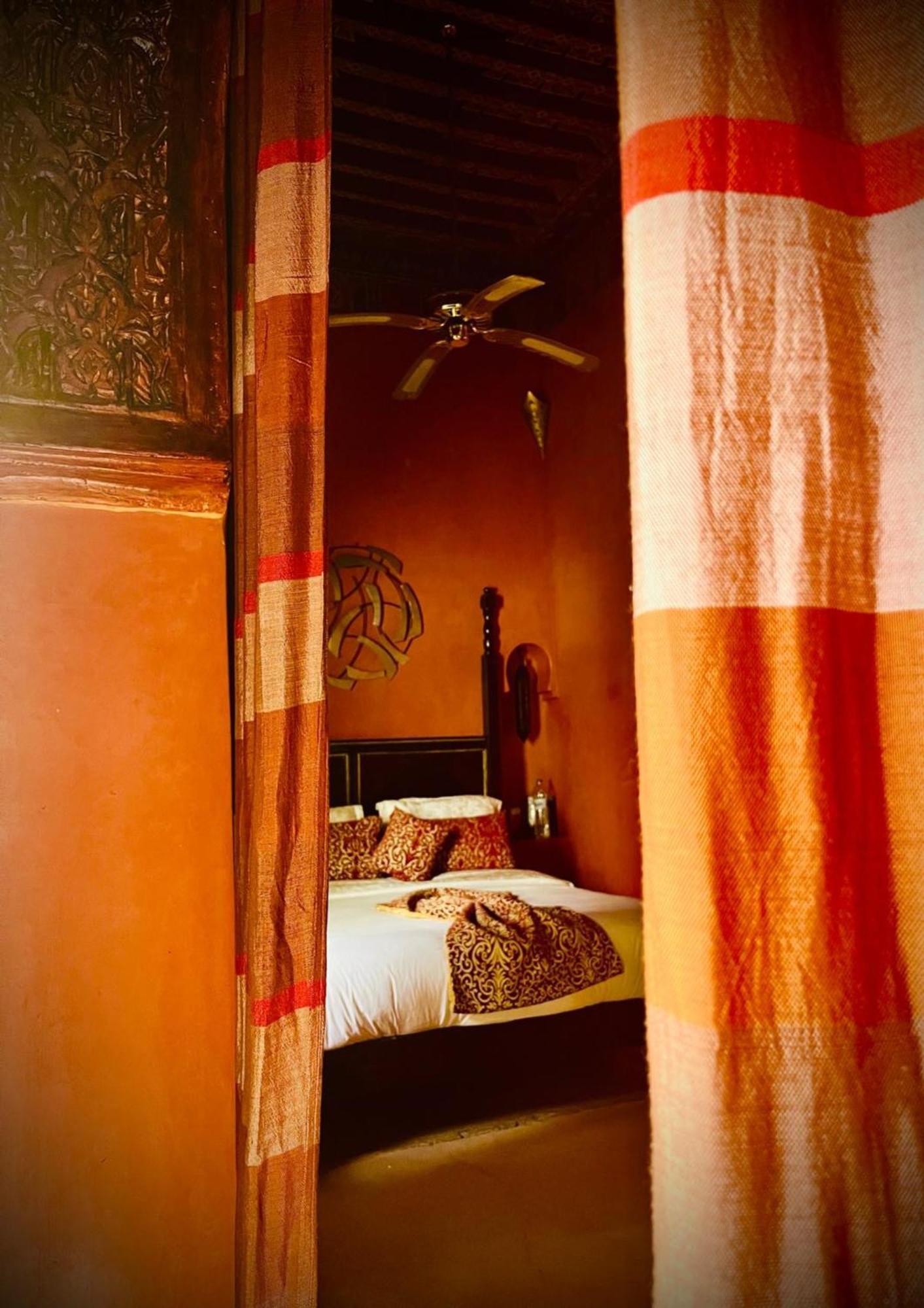 Bed & Breakfast Le Dromadaire Bleu By Weekome *