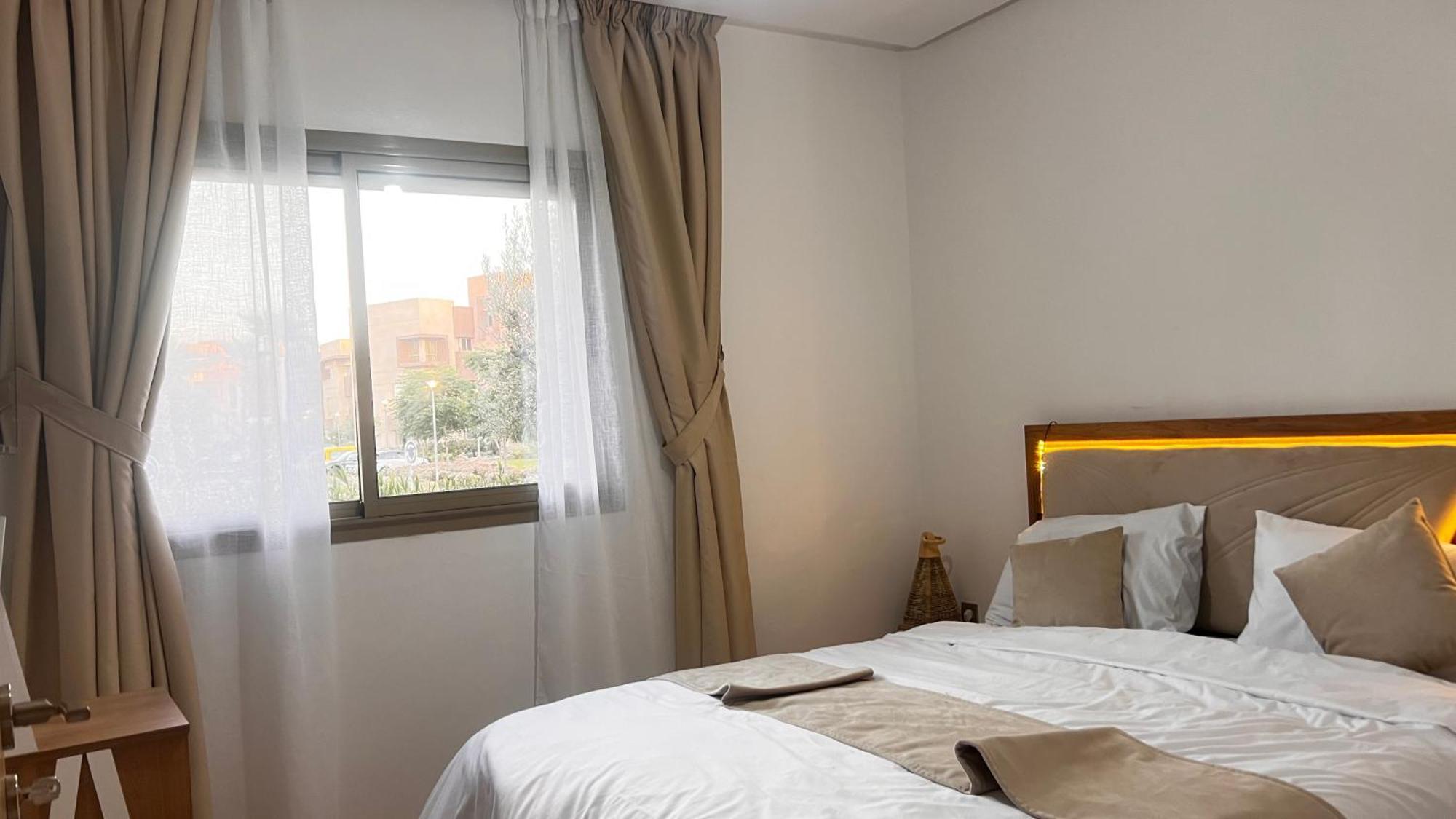 Apartment Mini-villa Situee Dans Prestigia A Marrakech, Avec Vue Sur La Piscine Et Le Golf Securite 24h Sur 24 Et Proximite Ideale De L Aeroport 5 Minutes C Est Parfaite Pour Des